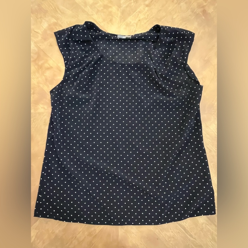 GAP Navy Polka Dot Sleeveless Blouse | Size Large